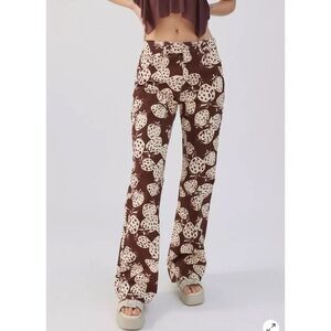 BDG Urban Outfitters Women's 90s Bootcut Jeans Strawberry Brown Size 24 NWOT